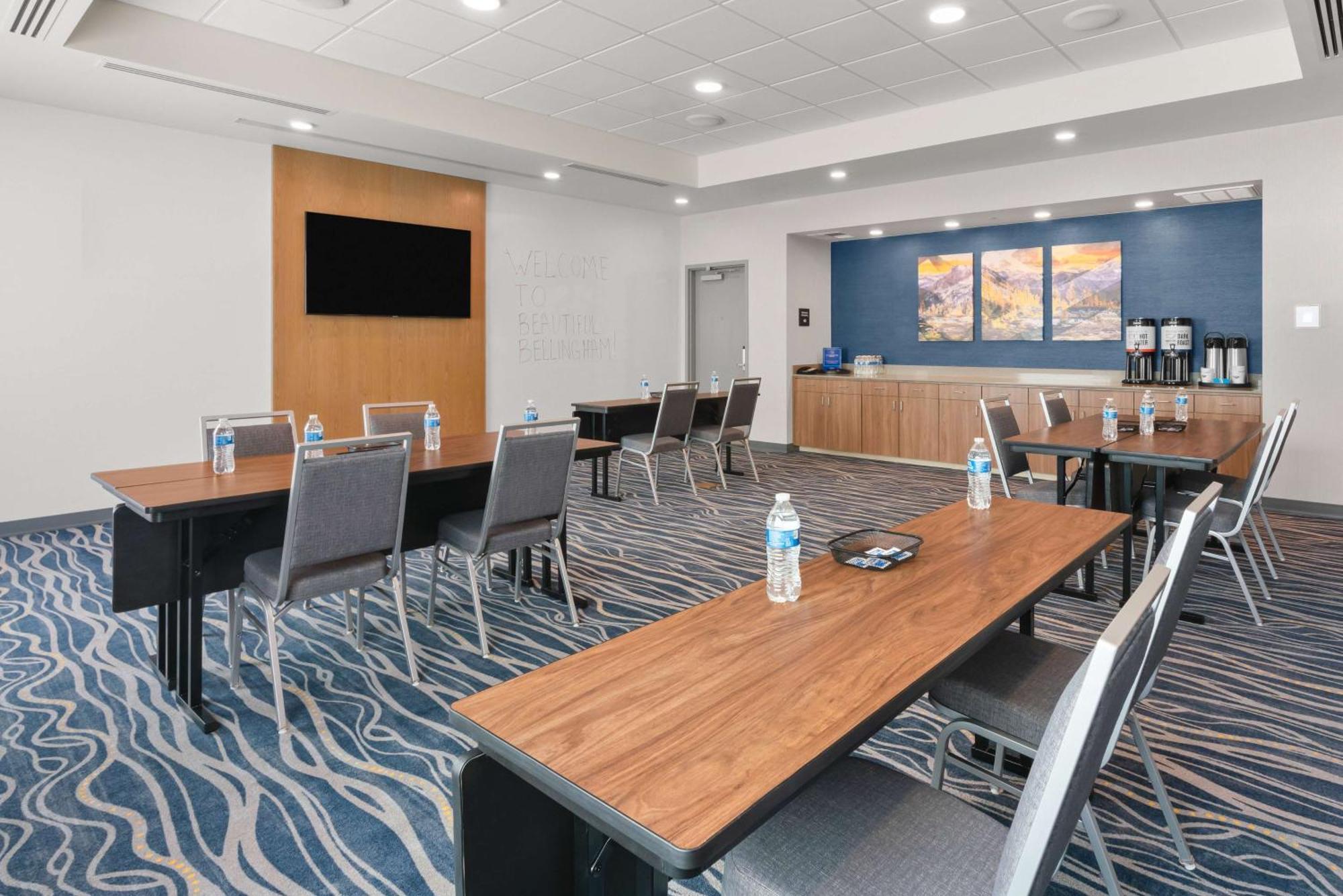 Hampton Inn Bellingham Airport, Wa Екстер'єр фото